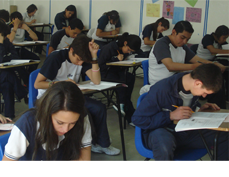 Mejor Secundaria de México - Alumnos de Lenguas - CW